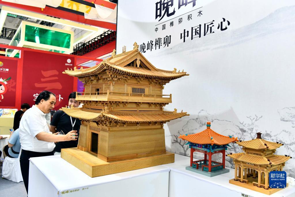 天天斗地主真人版免费安装